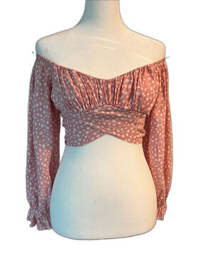 Shero Off-Shoulder Blouson Polka Dot Crop Top in Dusty Rose Size  S